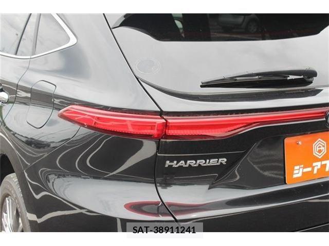 Toyota HARRIER 2020-09 7250946-28