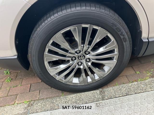 Toyota HARRIER 2024-01 7250935-7
