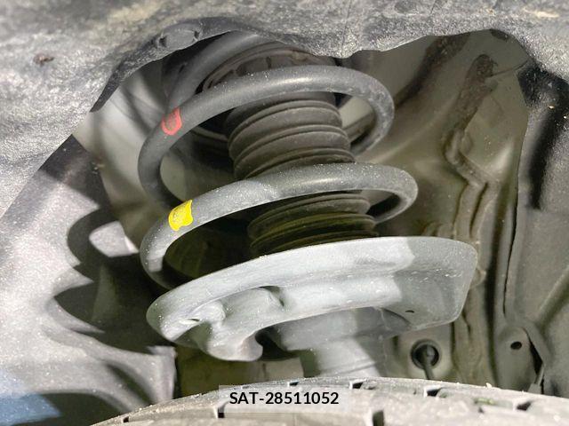 Toyota HARRIER 2023-10 7250938-19