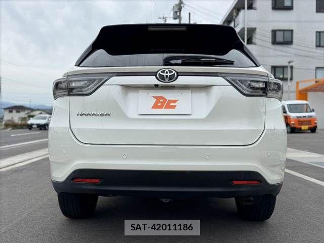 Toyota HARRIER 2016-09 7271971-13