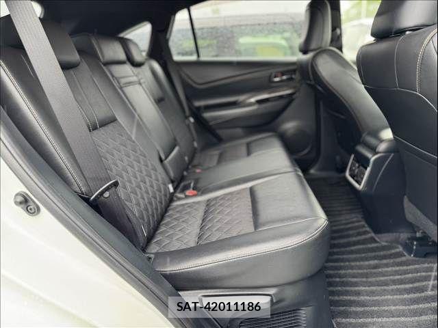 Toyota HARRIER 2016-09 7271971-18