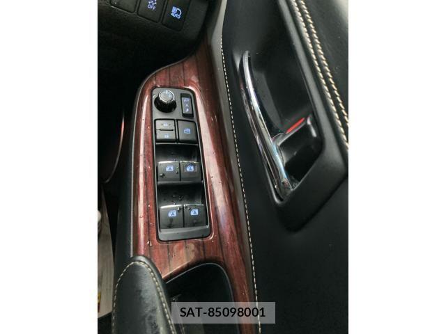 Toyota HARRIER 2015-06 7271967-21