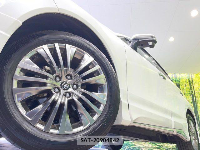Toyota HARRIER 2024-12 7271960-12