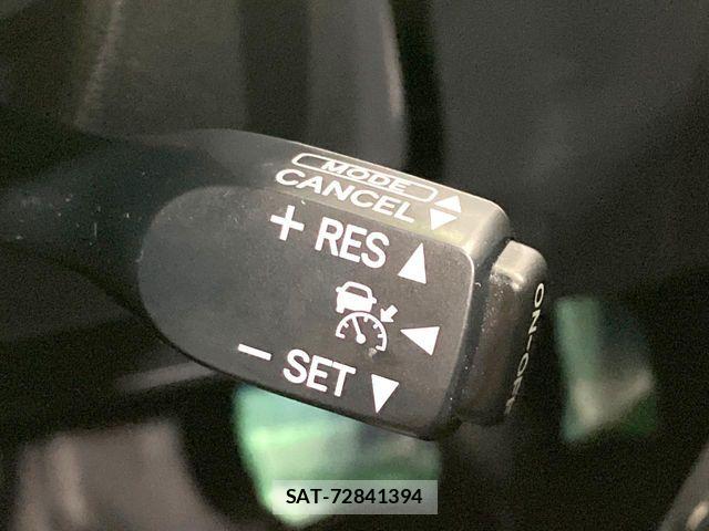 Toyota HARRIER 2015-09 7271968-6