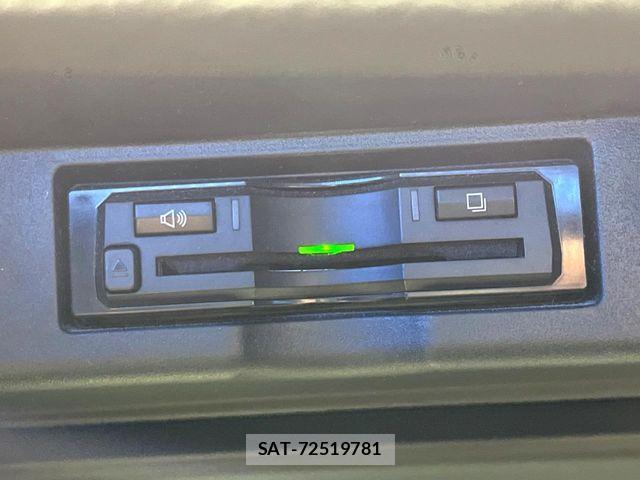 Toyota HARRIER 2015-06 7261834-5