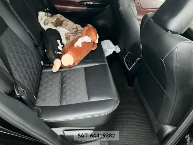Toyota HARRIER 2017-12 7327325-26