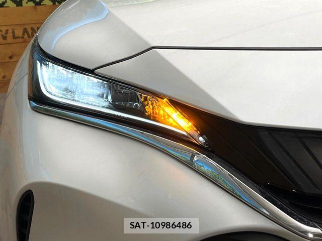 Toyota HARRIER 2023-03 7327301-11