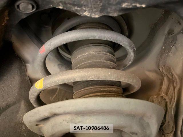 Toyota HARRIER 2023-03 7327301-19