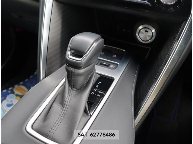 Toyota HARRIER 2021-04 7327293-16