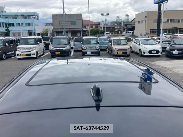 Toyota HARRIER 2020-02 7327310-12