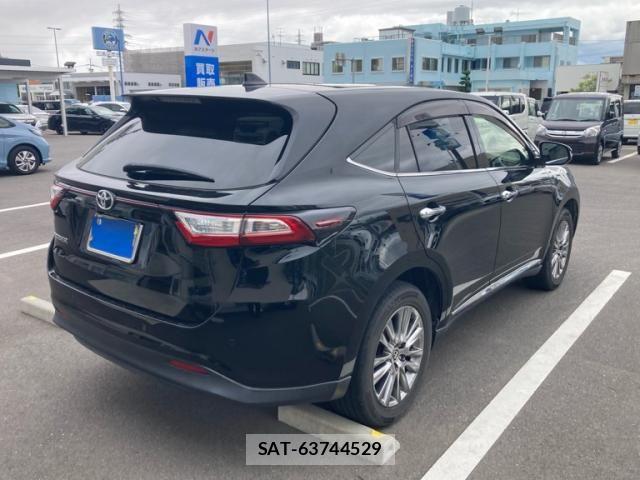 Toyota HARRIER 2020-02 7327310-2