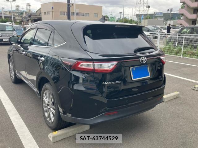 Toyota HARRIER 2020-02 7327310-3