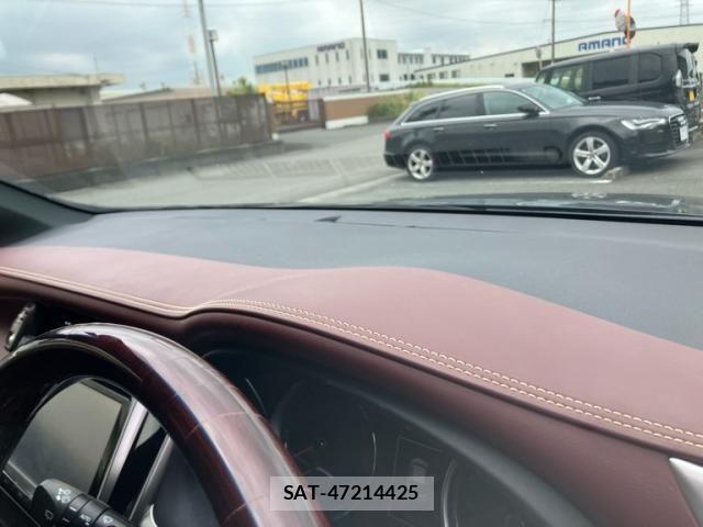 Toyota HARRIER 2015-12 7327330-13