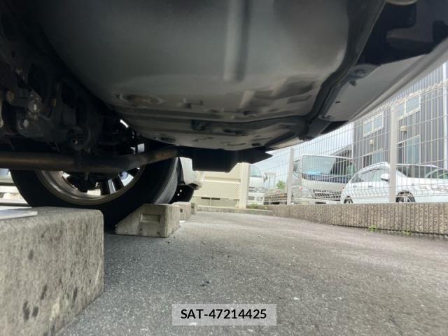 Toyota HARRIER 2015-12 7327330-7