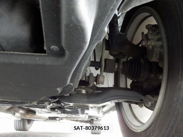Toyota HARRIER 2017-07 7327316-23