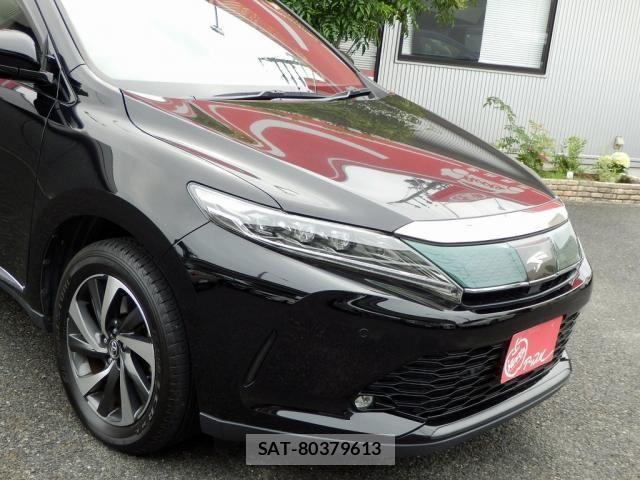 Toyota HARRIER 2017-07 7327316-27
