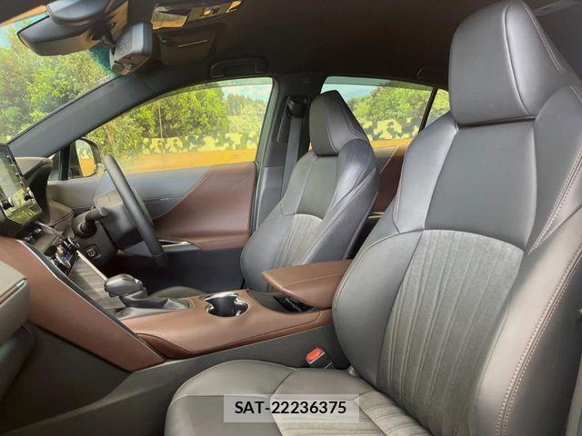Toyota HARRIER 2020-11 7327297-8
