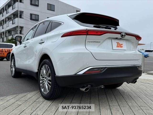 Toyota HARRIER 2023-09 7327276-12