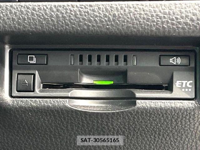 Toyota HARRIER 2021-05 7327302-6