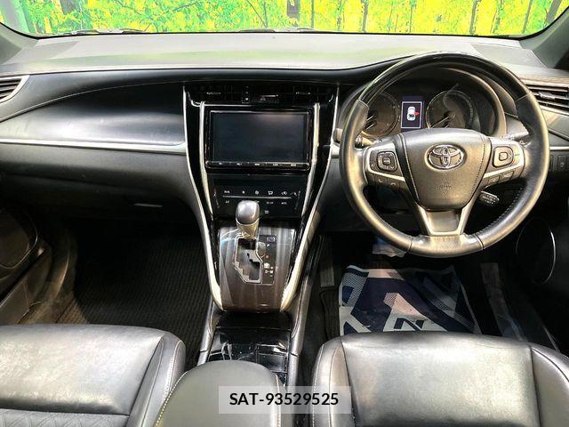Toyota HARRIER 2018-02 7327307-1
