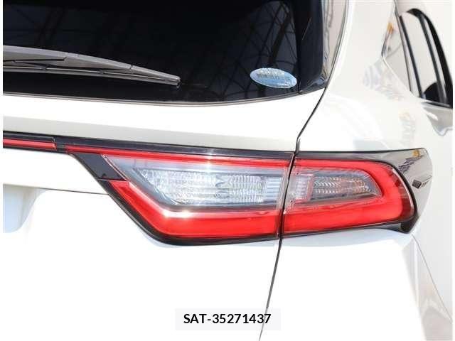 Toyota HARRIER 2017-06 7327304-25