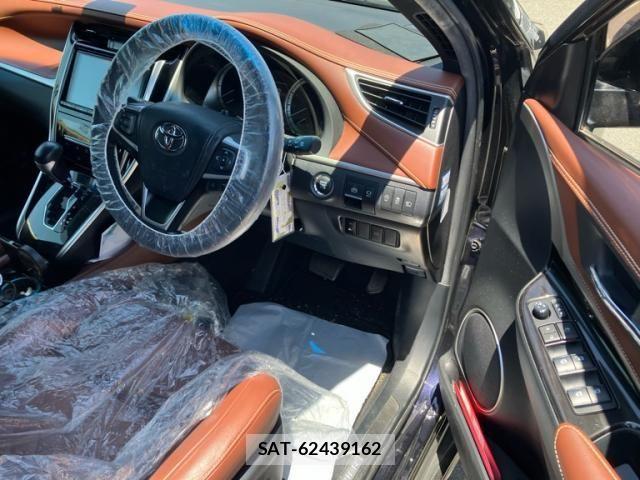 Toyota HARRIER 2017-10 7327323-18