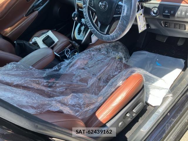 Toyota HARRIER 2017-10 7327323-19