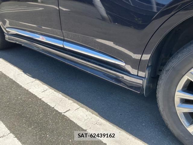 Toyota HARRIER 2017-10 7327323-22