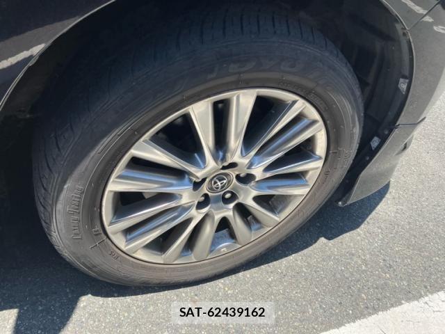Toyota HARRIER 2017-10 7327323-26