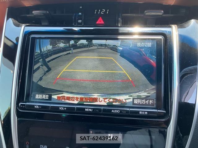 Toyota HARRIER 2017-10 7327323-8
