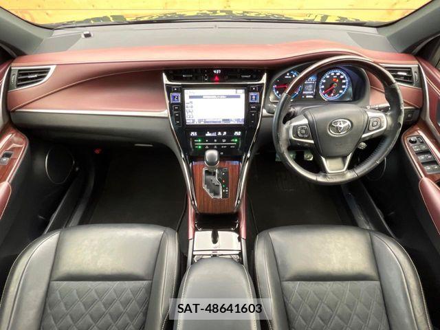 Toyota HARRIER 2017-02 7327315-1