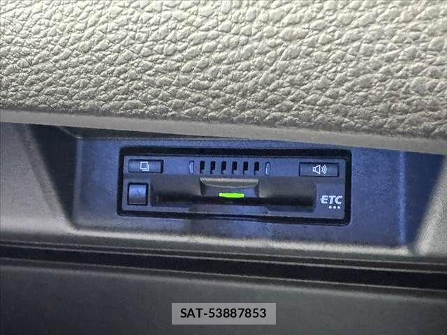 Toyota HARRIER 2017-06 7327313-25