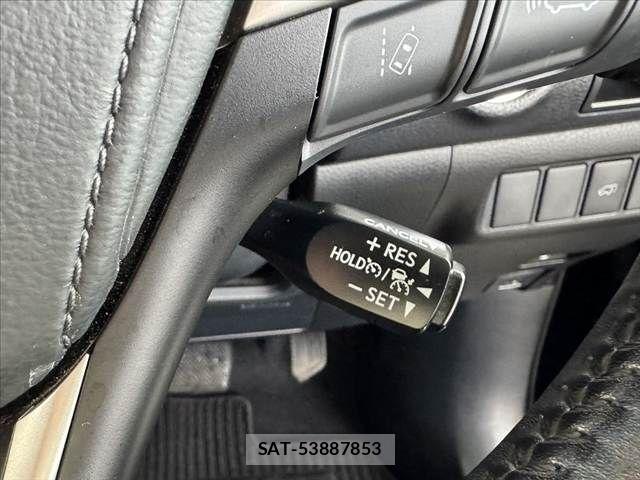 Toyota HARRIER 2017-06 7327313-29
