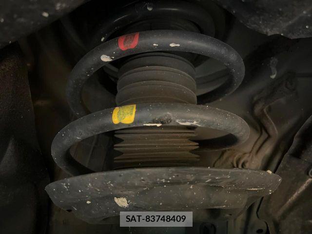 Toyota HARRIER 2021-04 7327295-19