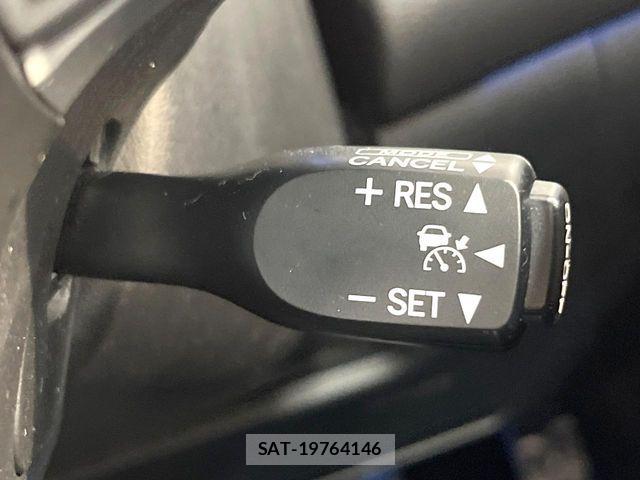 Toyota HARRIER 2016-12 7327312-3