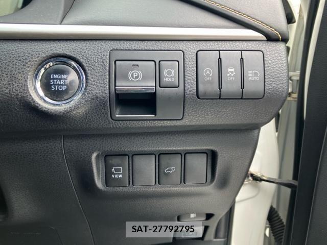 Toyota HARRIER 2020-03 7327298-18