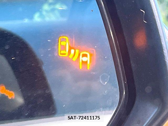 Toyota HARRIER 2021-01 7327303-4