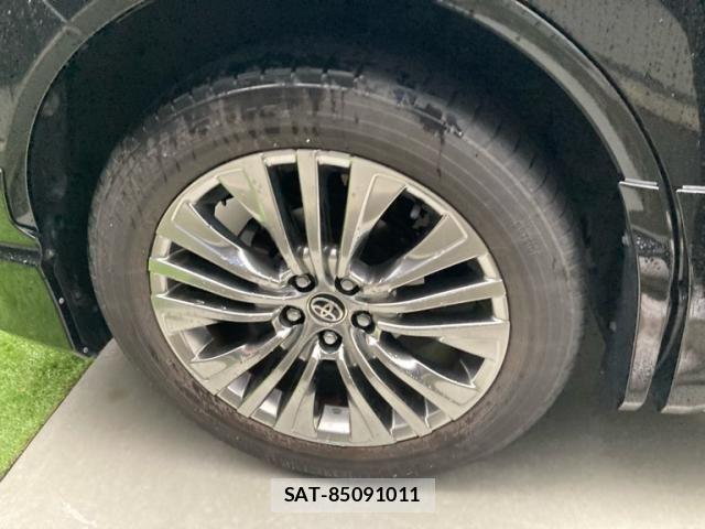 Toyota HARRIER 2024-07 7357919-7