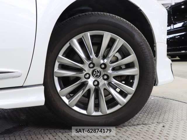 Toyota HARRIER 2019-03 7357950-18
