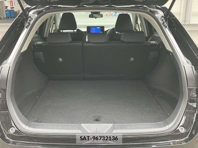 Toyota HARRIER 2023-04 7357942-12