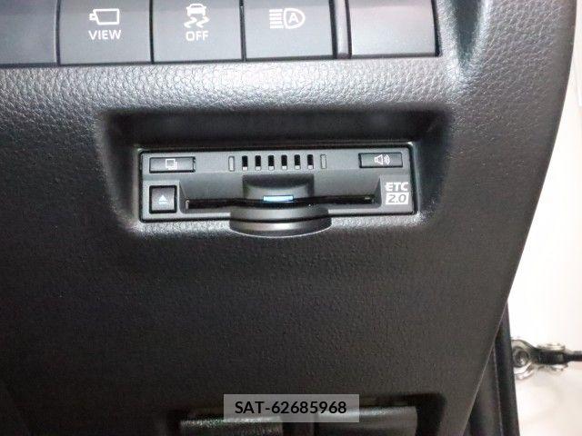 Toyota HARRIER 2021-04 7357924-24