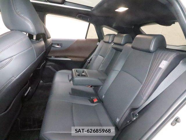 Toyota HARRIER 2021-04 7357924-8