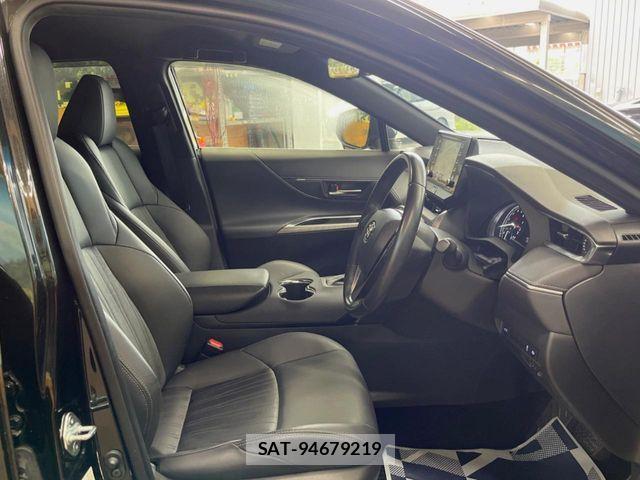 Toyota HARRIER 2021-04 7357946-14