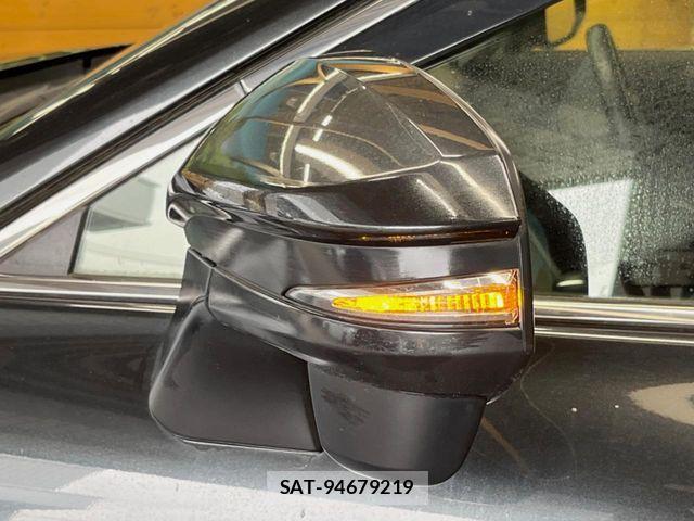 Toyota HARRIER 2021-04 7357946-4