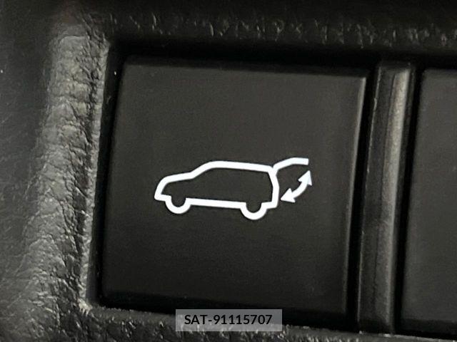 Toyota HARRIER 2023-02 7357928-4