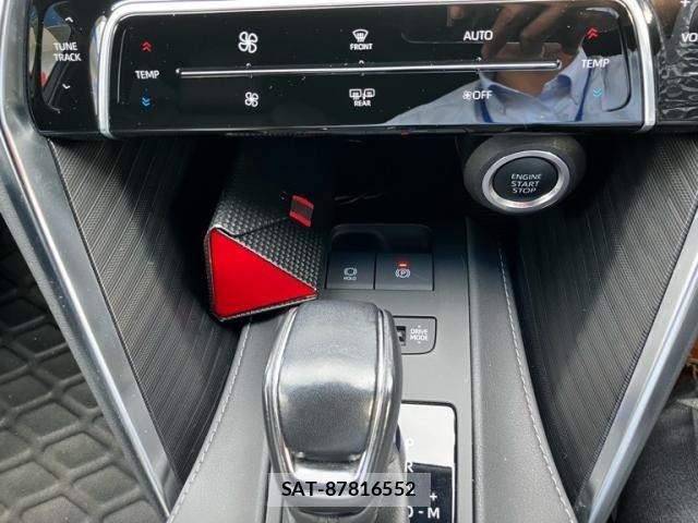Toyota HARRIER 2021-06 7357943-25
