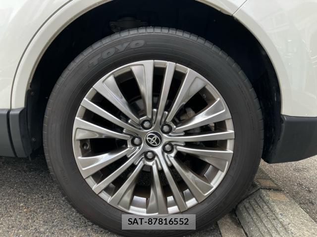 Toyota HARRIER 2021-06 7357943-6
