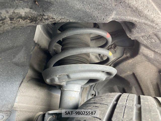 Toyota HARRIER 2020-06 7357947-19