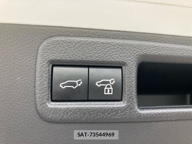 Toyota HARRIER 2024-05 7357932-6