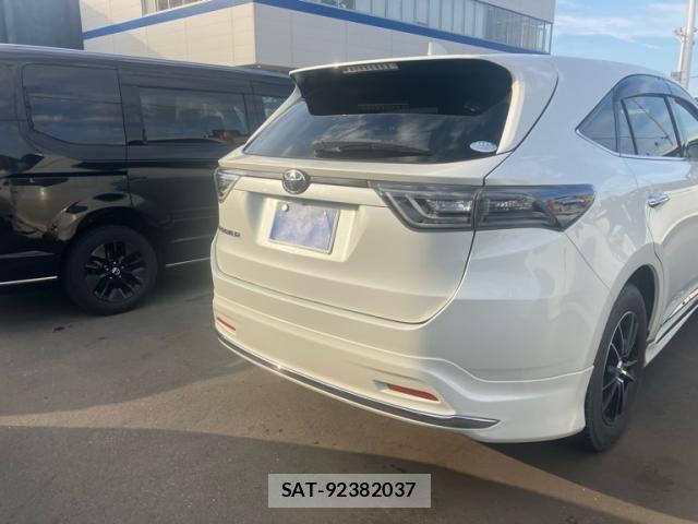 Toyota HARRIER 2014-12 7357958-9